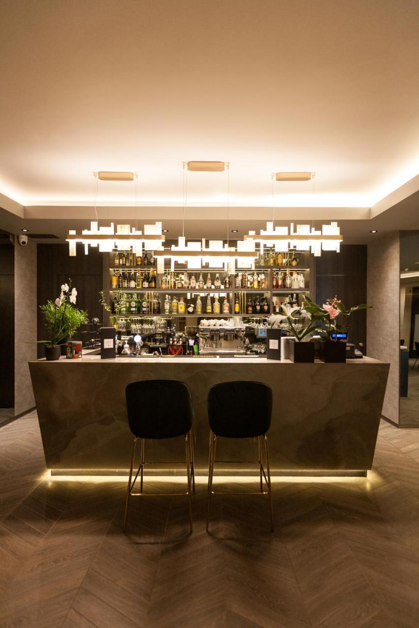 Hotel Atrium Krakow Bagian luar foto
